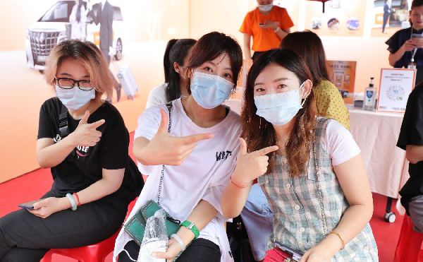 珠寶展最后2天免費出行，港福包了！