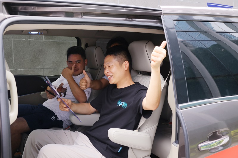 云柜臺(tái)免費(fèi)專(zhuān)車(chē)