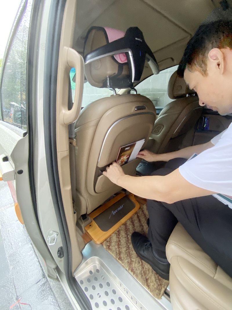 云柜臺(tái)免費(fèi)專(zhuān)車(chē)