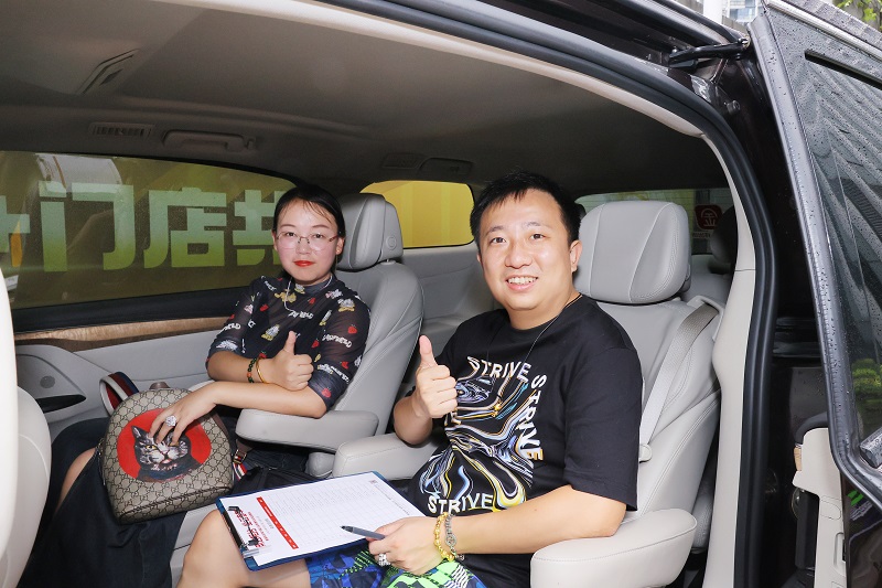 云柜臺(tái)免費(fèi)專(zhuān)車(chē)